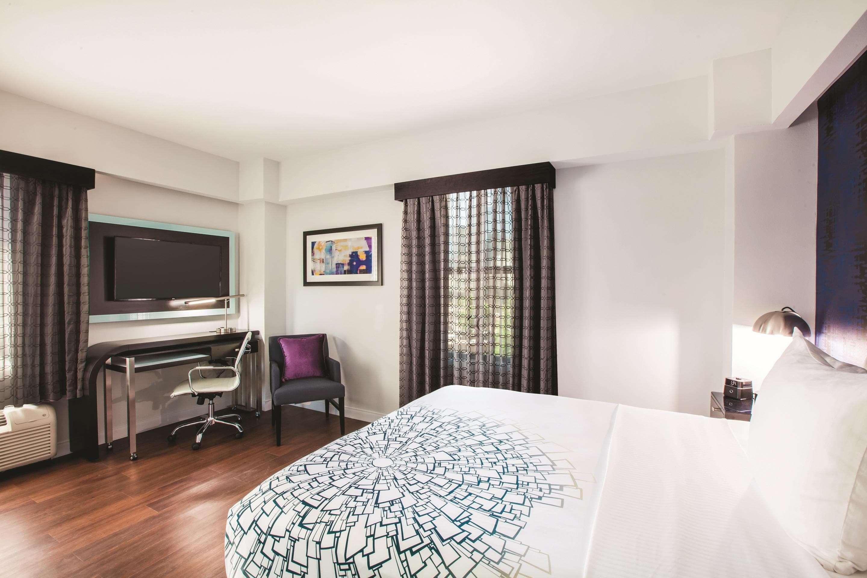 Holiday Inn Express - Dallas Downtown By Ihg Екстериор снимка