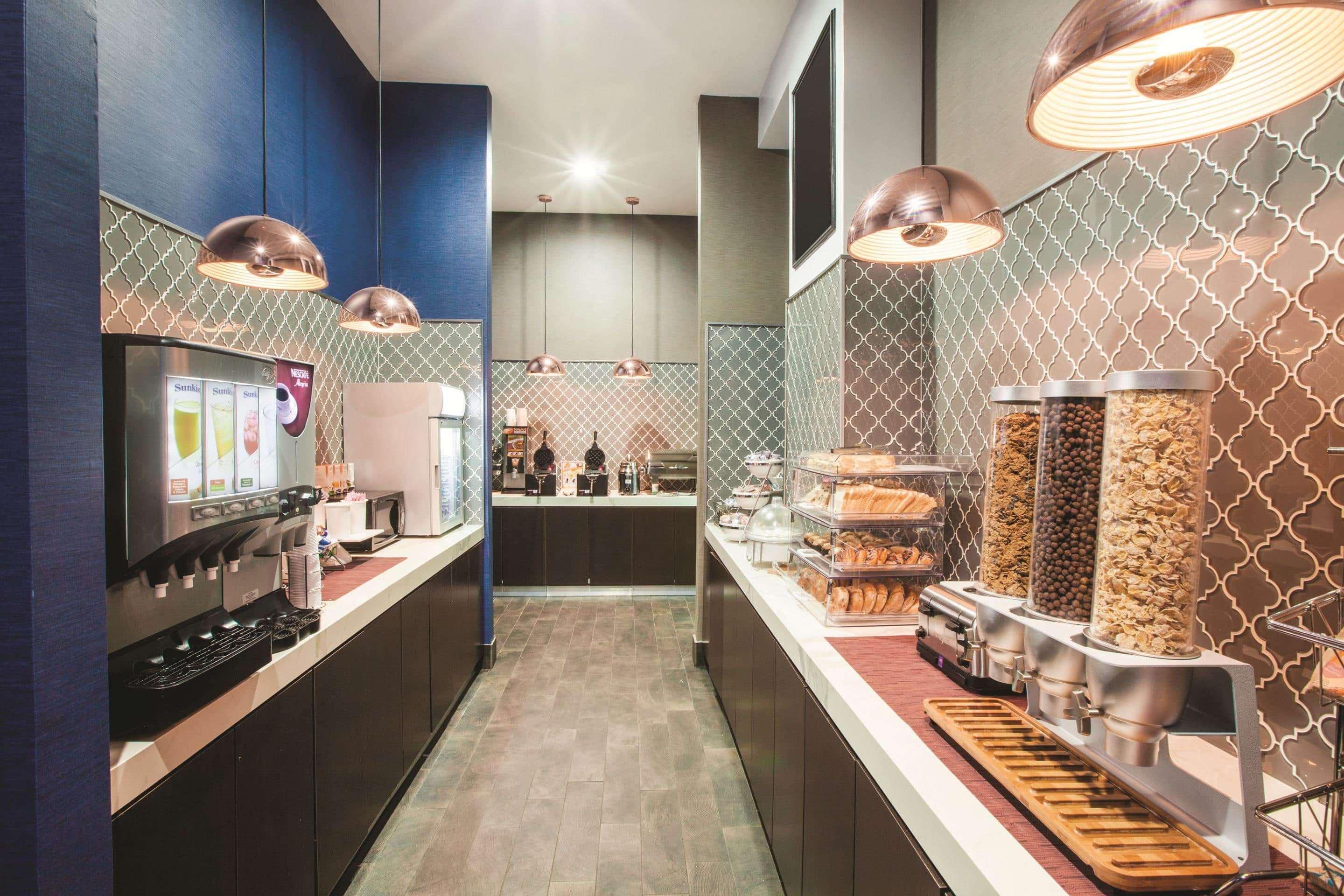 Holiday Inn Express - Dallas Downtown By Ihg Екстериор снимка