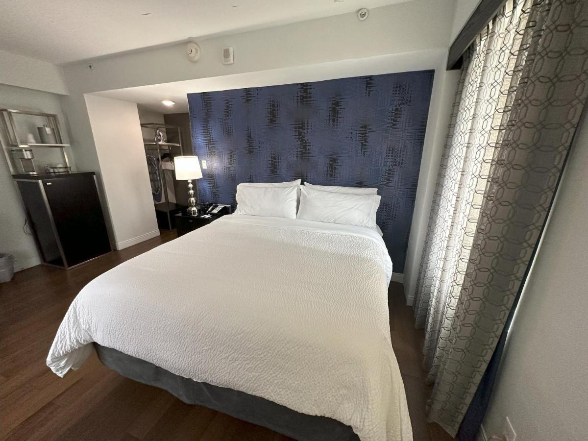 Holiday Inn Express - Dallas Downtown By Ihg Екстериор снимка