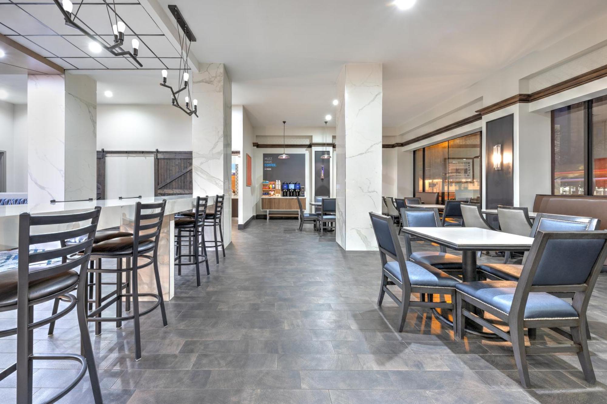Holiday Inn Express - Dallas Downtown By Ihg Екстериор снимка